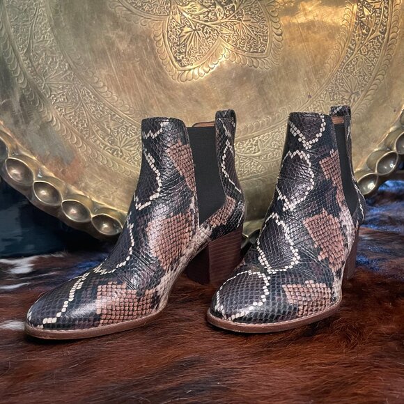 The Regan Snake-Embossed Leather Booties (Madewell) – Size 7 - Picture 3 of 7